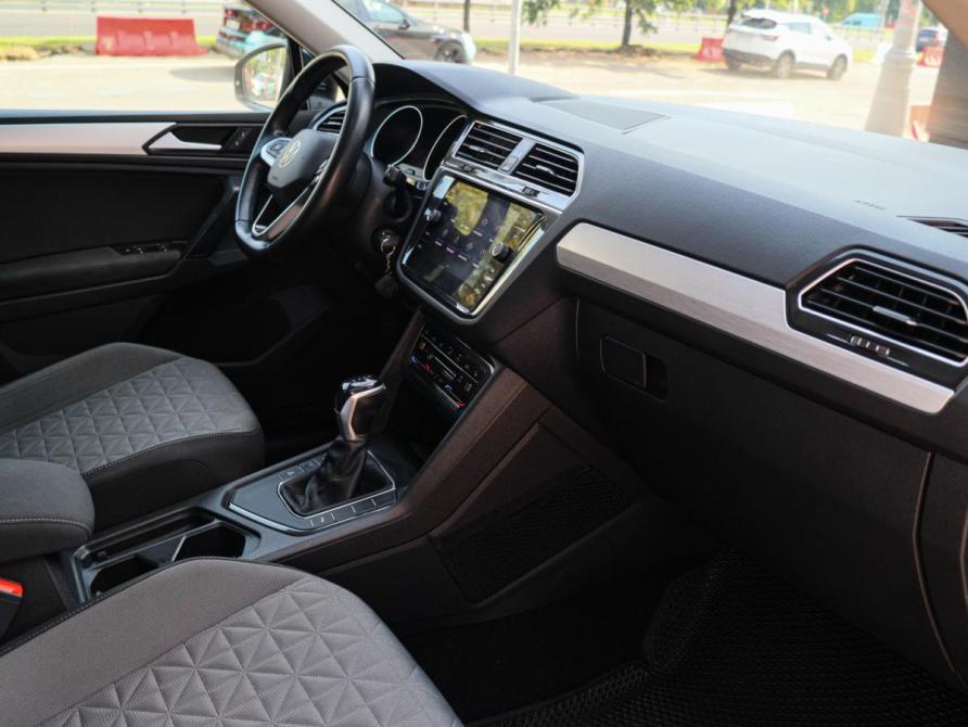 Volkswagen Tiguan II Рестайлинг Москва  - изображение 8
