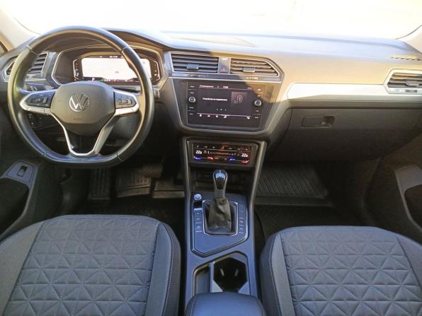 Volkswagen Tiguan II Рестайлинг с пробегом 2021 года, цена 2 380 000 рублей, 132800 км, внедорожник, Автокод Объявления