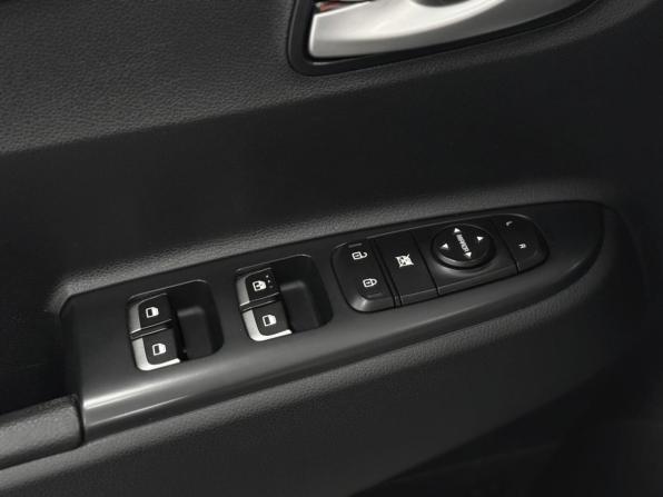 Kia Rio IV с пробегом 2018 года, цена 1 450 000 рублей, 157107 км, хэтчбек, Автокод Объявления
