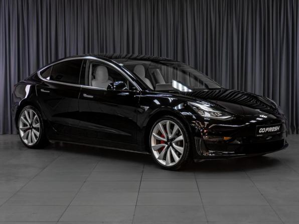 Tesla Model 3 I с пробегом 2019 года, цена 2 899 000 рублей, 84199 км, седан, Автокод Объявления