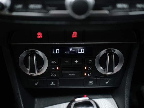 Audi Q3 I (8U) с пробегом 2012 года, цена 1 659 000 рублей, 155594 км, внедорожник, Автокод Объявления
