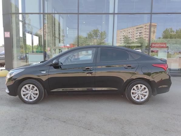 Hyundai Solaris II с пробегом 2018 года, цена 1 199 800 рублей, 120718 км, седан, Автокод Объявления
