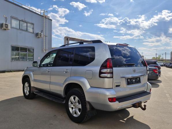 Toyota Land Cruiser Prado 120 Series Рестайлинг с пробегом 2008 года, цена 1 999 000 рублей, 259385 км, внедорожник, Автокод Объявления