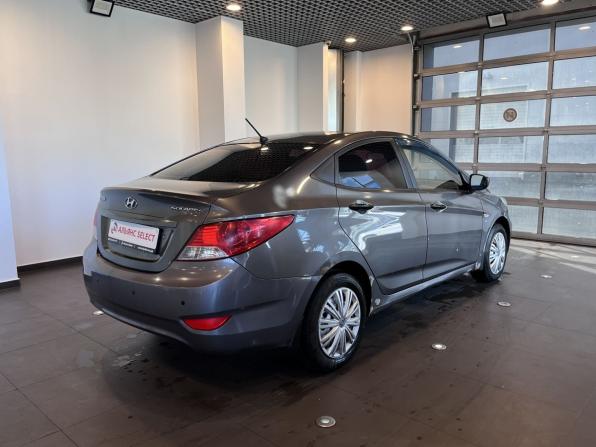Hyundai Solaris I с пробегом 2012 года, цена 476 000 рублей, 318022 км, седан, Автокод Объявления