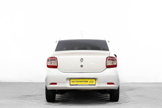Renault Logan II с пробегом 2017 года, цена 749 000 рублей, 99000 км, седан, Автокод Объявления