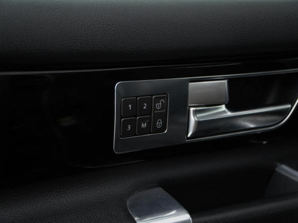 Land Rover Discovery IV с пробегом 2011 года, цена 1 585 055 рублей, 273540 км, внедорожник, Автокод Объявления