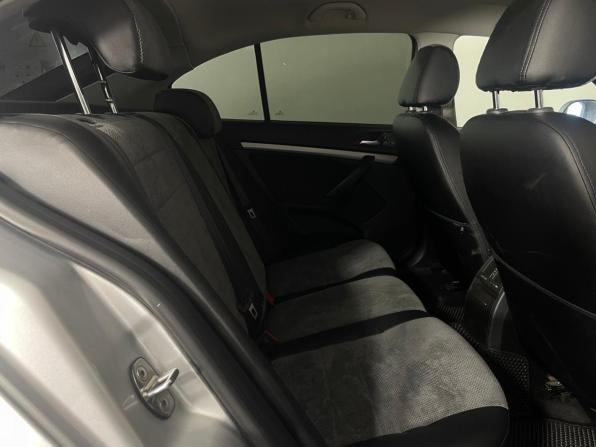 Skoda Octavia II (A5) Рестайлинг с пробегом 2011 года, цена 739 000 рублей, 292298 км, лифтбек, Автокод Объявления