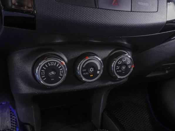 Mitsubishi Outlander II Рестайлинг с пробегом 2011 года, цена 1 080 000 рублей, 271020 км, внедорожник, Автокод Объявления