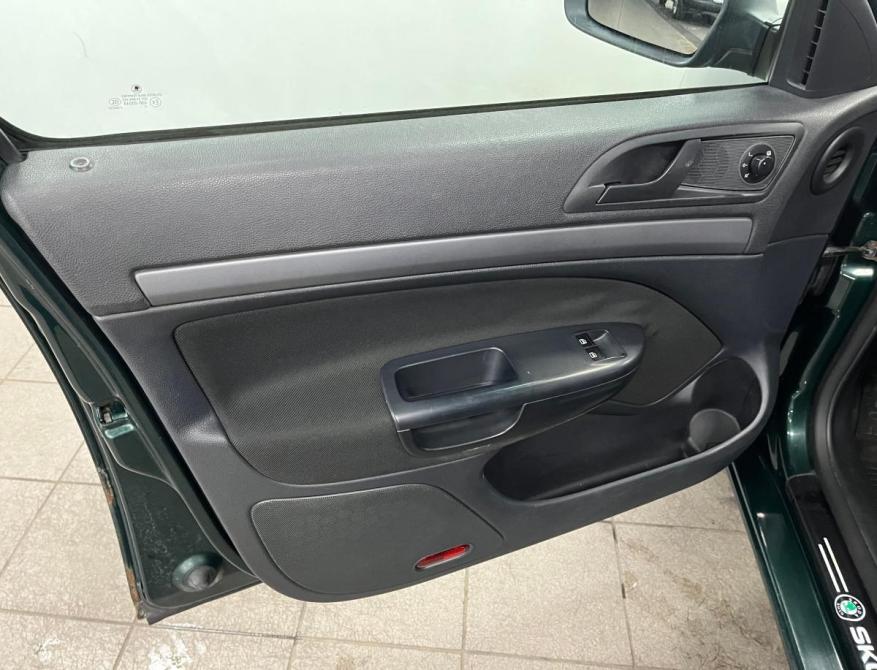 Skoda Octavia I (A4) Рестайлинг Санкт-Петербург  - изображение 9