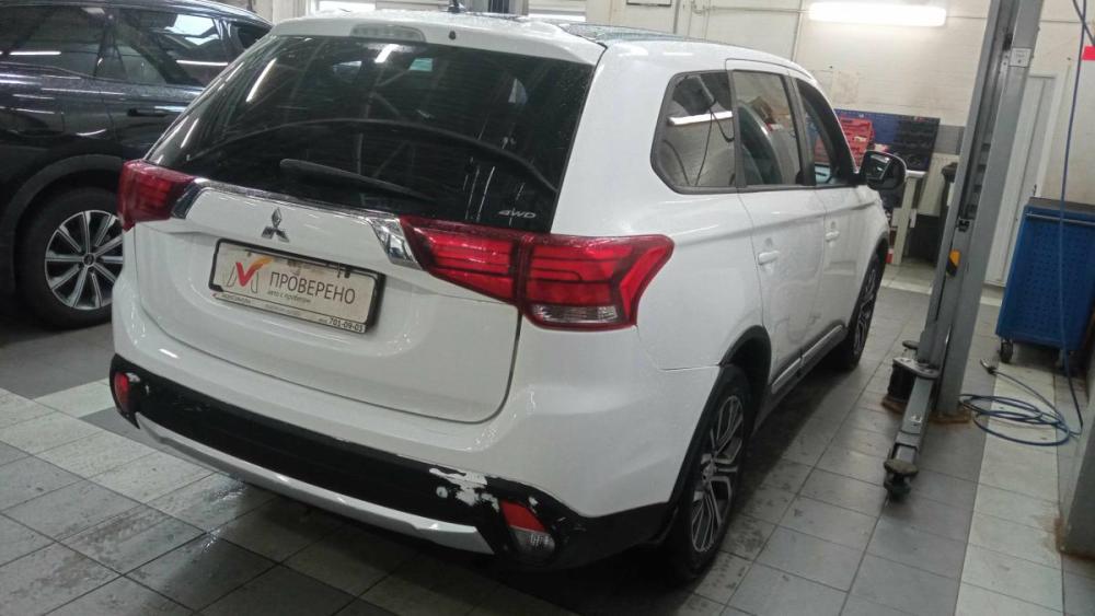 Mitsubishi Outlander III Рестайлинг 2 Санкт-Петербург  - изображение 3