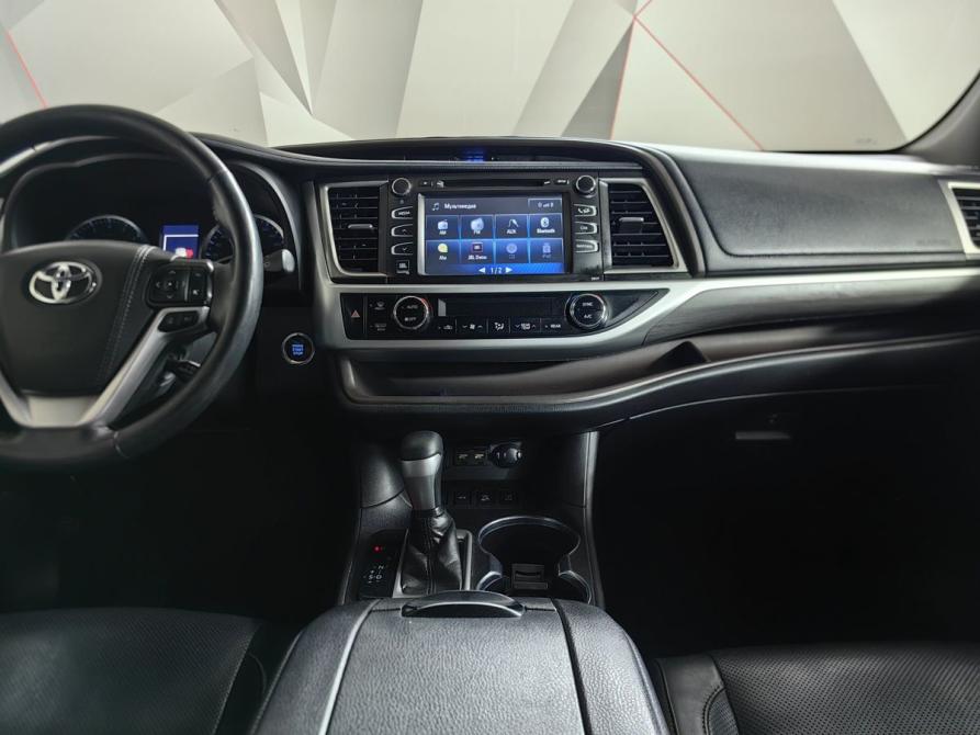 Toyota Highlander III (XU50) Рестайлинг Москва  - изображение 15