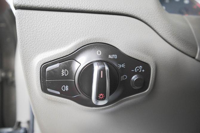 Audi Q5 I (8R) с пробегом 2009 года, цена 1 209 000 рублей, 250000 км, внедорожник, Автокод Объявления