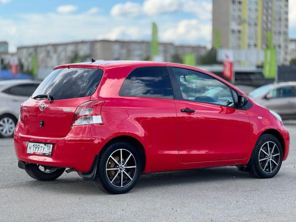 Toyota Yaris III с пробегом 2010 года, цена 549 000 рублей, 186822 км, хэтчбек, Автокод Объявления