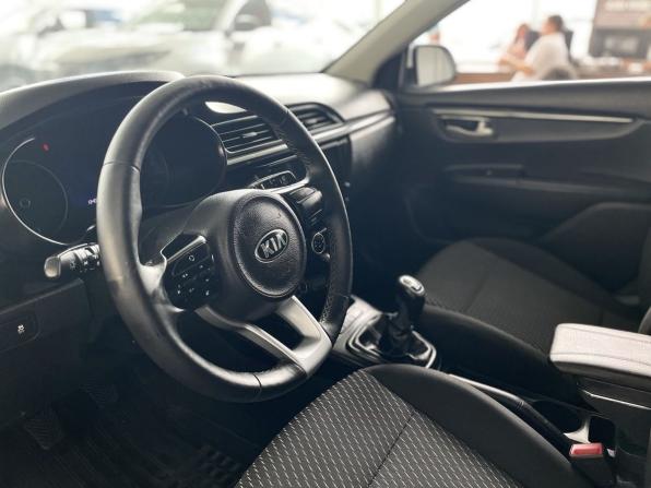 Kia Rio IV с пробегом 2019 года, цена 1 279 900 рублей, 134000 км, хэтчбек, Автокод Объявления