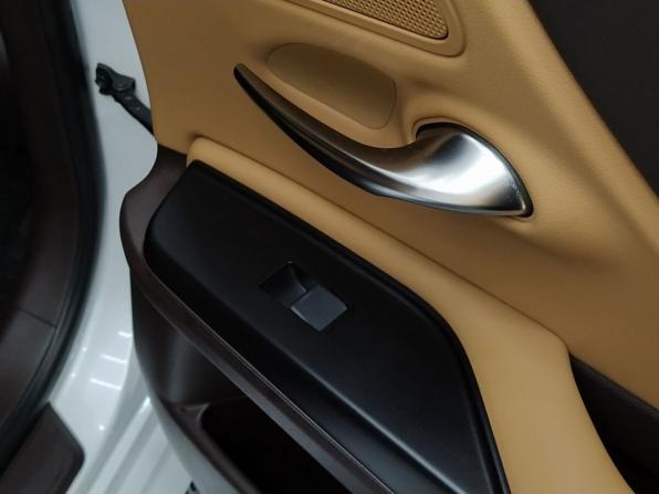 Lexus ES VII с пробегом 2019 года, цена 3 405 000 рублей, 126000 км, седан, Автокод Объявления