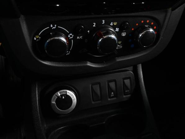 Renault Duster I Рестайлинг с пробегом 2018 года, цена 1 239 000 рублей, 166386 км, внедорожник, Автокод Объявления