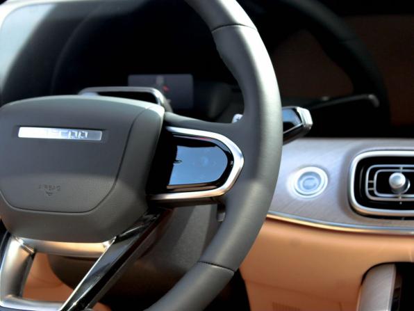 Jaecoo J8 с пробегом 2024 года, цена 4 479 900 рублей, 3000 км, внедорожник, Автокод Объявления