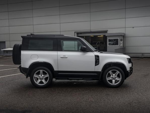 Land Rover Defender II с пробегом 2021 года, цена 7 298 000 рублей, 72000 км, внедорожник, Автокод Объявления