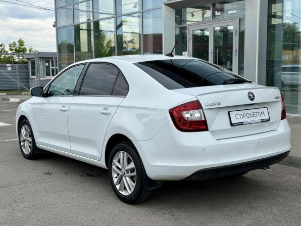 Skoda Rapid I Рестайлинг с пробегом 2019 года, цена 1 448 000 рублей, 56136 км, лифтбек, Автокод Объявления