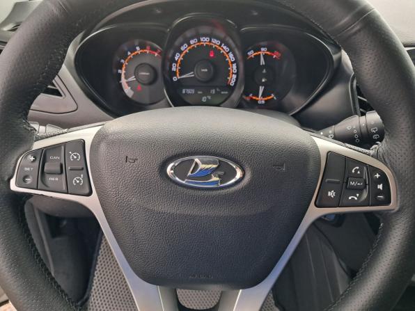 Lada (ВАЗ) Vesta I с пробегом 2019 года, цена 900 000 рублей, 85000 км, универсал, Автокод Объявления