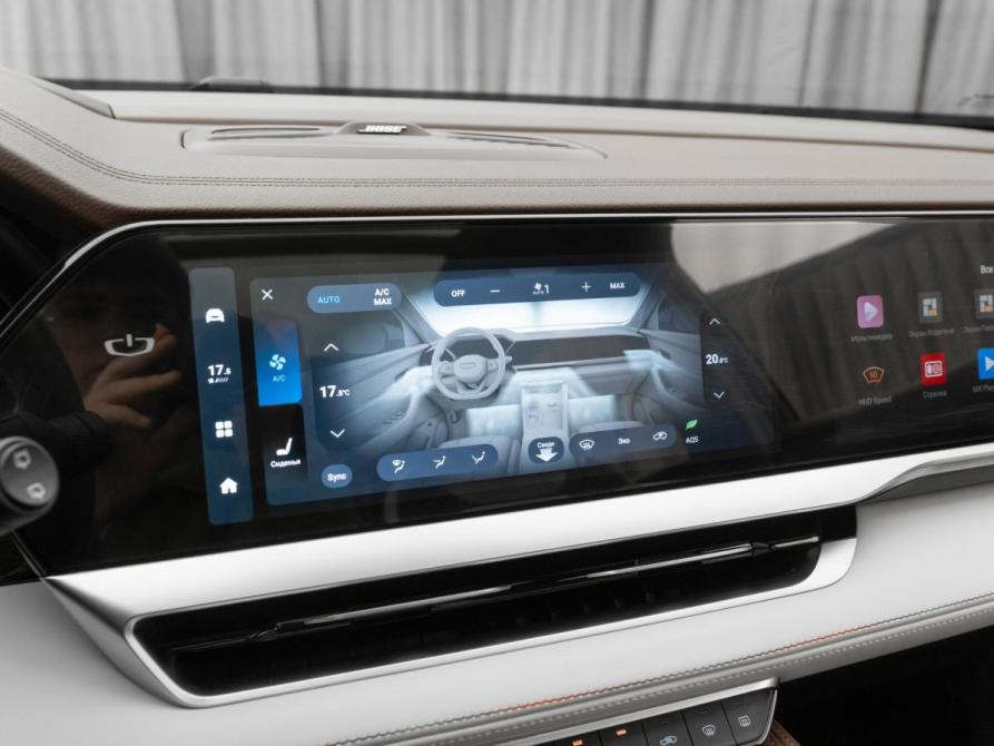 Geely Monjaro I Москва  - изображение 18