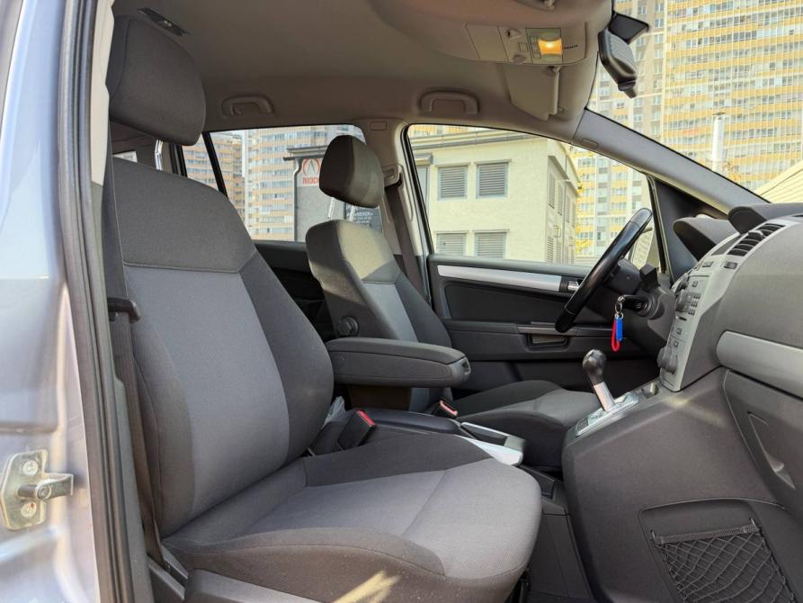 Opel Zafira B Рестайлинг Санкт-Петербург  - изображение 19