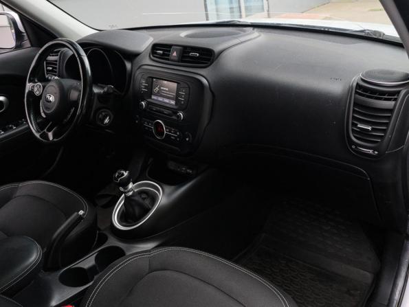 Kia Soul II Рестайлинг с пробегом 2018 года, цена 1 400 000 рублей, 89000 км, хэтчбек, Автокод Объявления