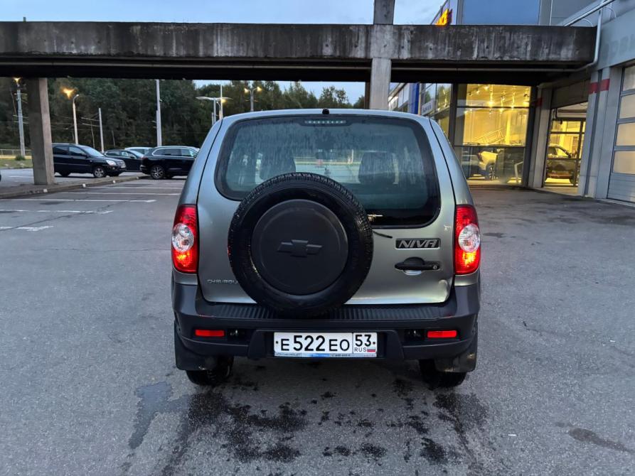 Chevrolet Niva I Рестайлинг Санкт-Петербург  - изображение 6