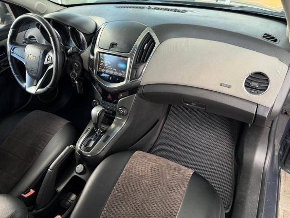 Chevrolet Cruze I Рестайлинг с пробегом 2014 года, цена 769 000 рублей, 180000 км, седан, Автокод Объявления