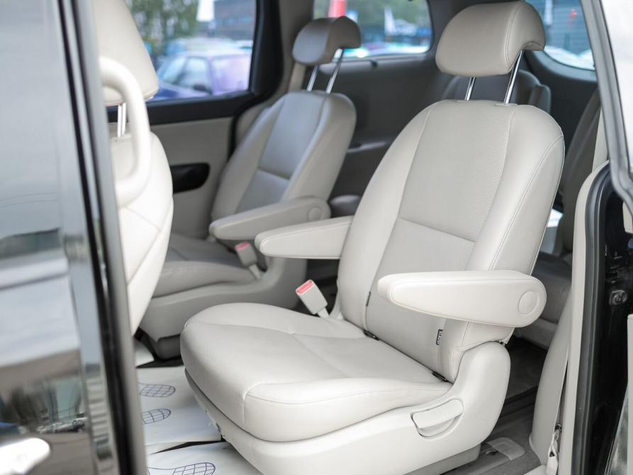 Kia Carnival III Ижевск  - изображение 12
