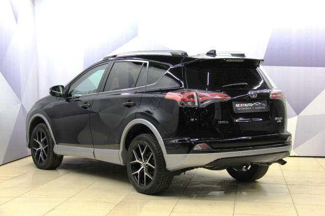 Toyota RAV4 IV (XA40) Рестайлинг с пробегом 2016 года, цена 2 085 000 рублей, 165000 км, внедорожник, Автокод Объявления