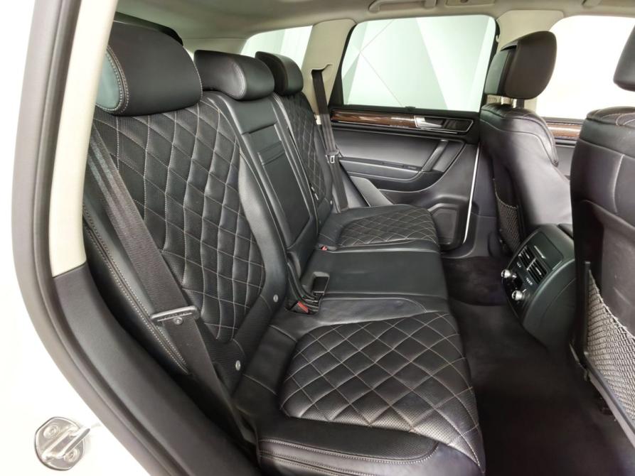 Volkswagen Touareg II Рестайлинг Москва  - изображение 16