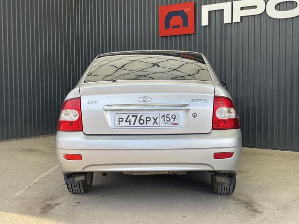 Lada (ВАЗ) Priora I с пробегом 2009 года, цена 100 000 рублей, 272000 км, хэтчбек, Автокод Объявления