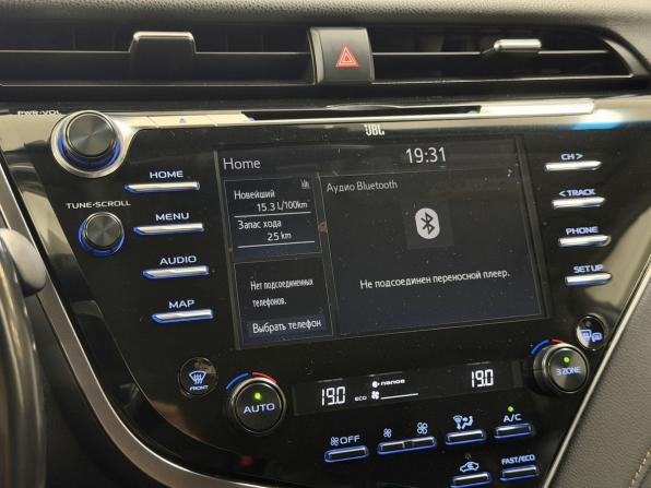 Toyota Camry VIII (XV70) с пробегом 2019 года, цена 2 820 000 рублей, 141044 км, седан, Автокод Объявления