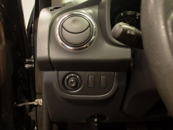 Renault Logan II с пробегом 2015 года, цена 840 000 рублей, 83712 км, седан, Автокод Объявления