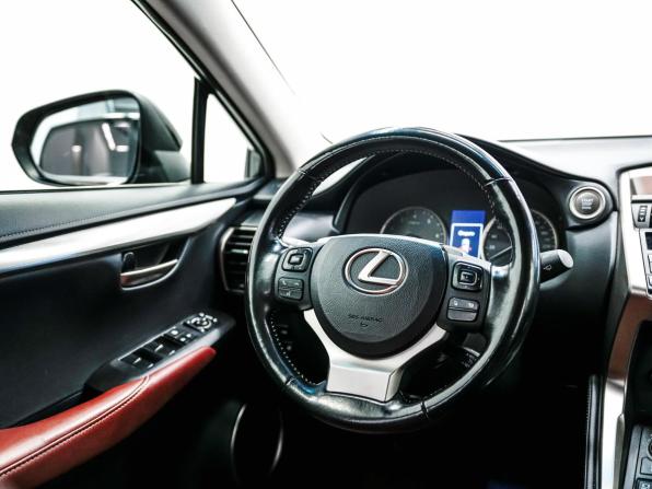 Lexus NX I с пробегом 2017 года, цена 3 300 000 рублей, 84007 км, внедорожник, Автокод Объявления