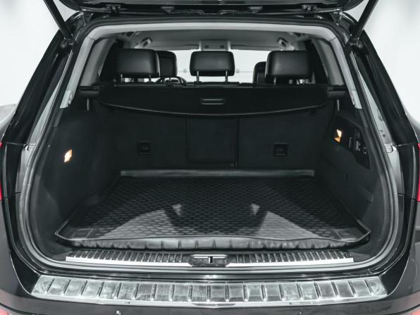 Volkswagen Touareg II с пробегом 2011 года, цена 1 750 199 рублей, 355365 км, внедорожник, Автокод Объявления