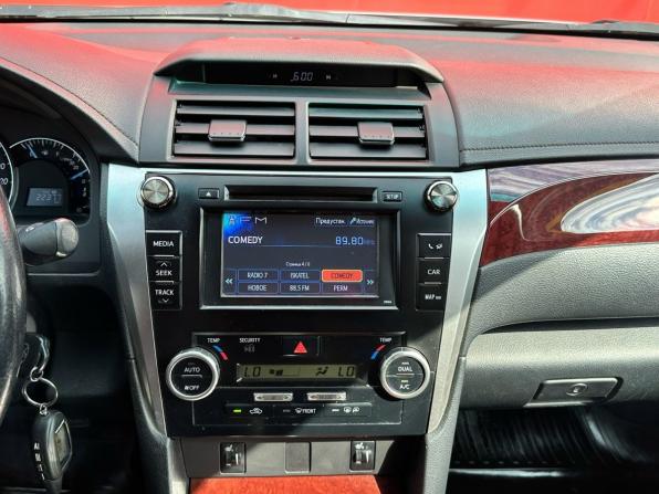 Toyota Camry VII (XV50) с пробегом 2013 года, цена 1 550 000 рублей, 137600 км, седан, Автокод Объявления