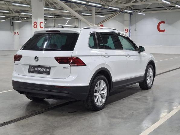 Volkswagen Tiguan II с пробегом 2018 года, цена 2 279 000 рублей, 151246 км, внедорожник, Автокод Объявления