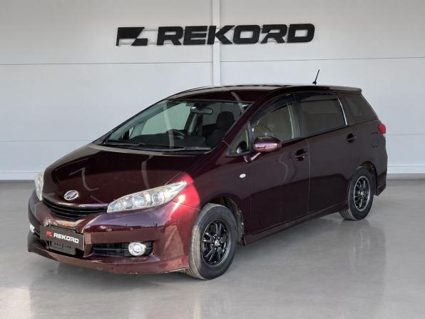 Toyota Wish II Рестайлинг с пробегом 2012 года, цена 1 419 000 рублей, 108786 км, минивэн, Автокод Объявления