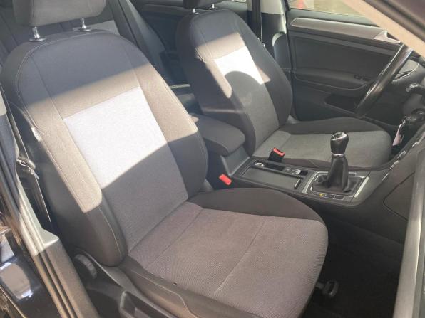 Volkswagen Golf VII с пробегом 2014 года, цена 1 300 000 рублей, 157000 км, хэтчбек, Автокод Объявления