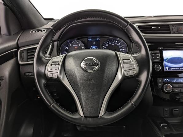 Nissan Qashqai II с пробегом 2017 года, цена 1 625 000 рублей, 122544 км, внедорожник, Автокод Объявления