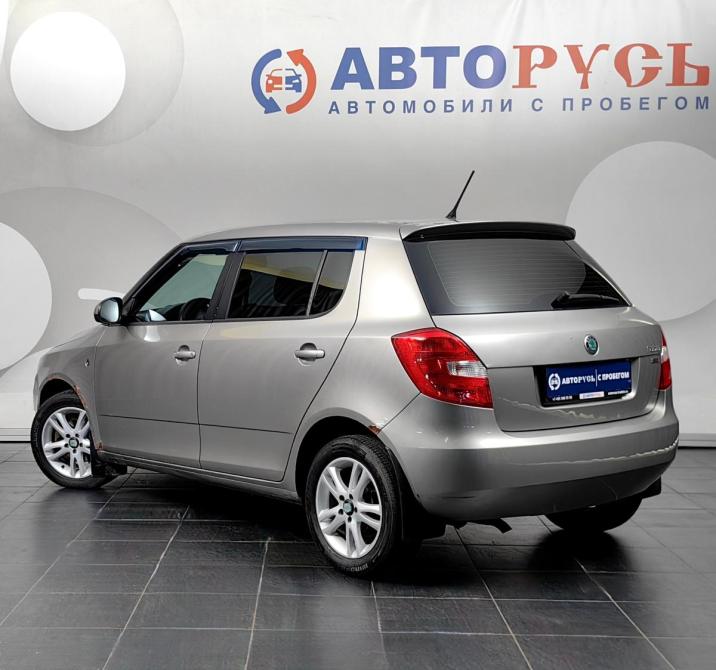 Skoda Fabia II Рестайлинг Москва  - изображение 2