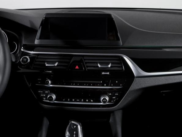 BMW 5 серии VII (G30/G31/G38) с пробегом 2017 года, цена 2 280 000 рублей, 247600 км, седан, Автокод Объявления