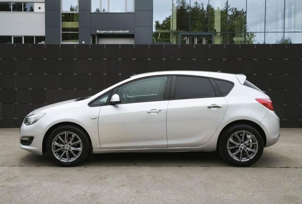 Opel Astra J Рестайлинг Сыктывкар  - изображение 10