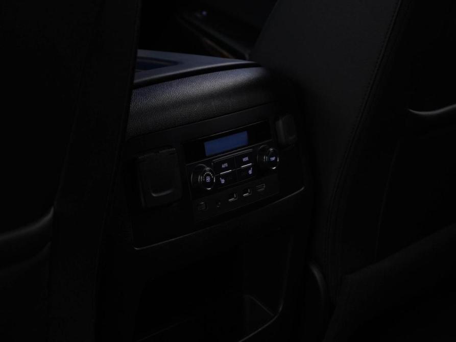 Chevrolet Tahoe IV Москва  - изображение 14