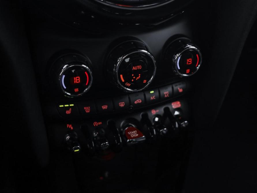 Mini Hatch III (F55/F56) Рестайлинг Санкт-Петербург  - изображение 17