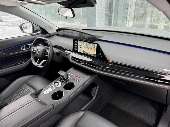 Changan UNI-K с пробегом 2023 года, цена 3 229 000 рублей, 4000 км, внедорожник, Автокод Объявления