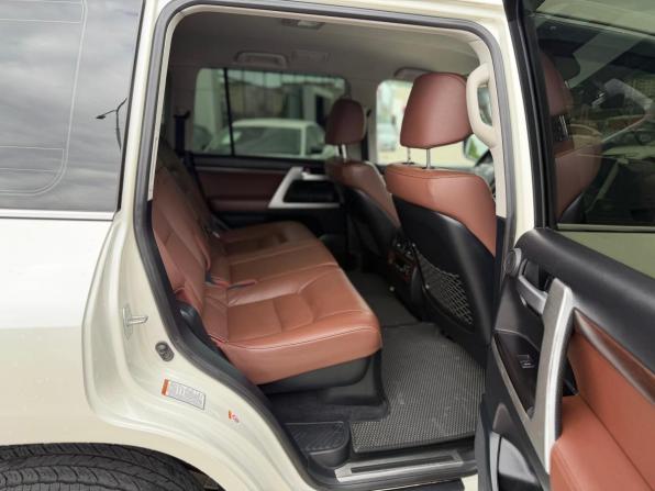 Toyota Land Cruiser 200 Series Рестайлинг 2 с пробегом 2016 года, цена 5 600 000 рублей, 157244 км, внедорожник, Автокод Объявления