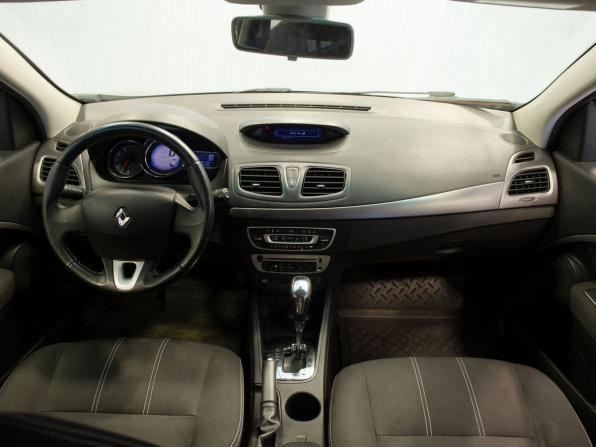 Renault Megane III Рестайлинг с пробегом 2013 года, цена 905 000 рублей, 159390 км, хэтчбек, Автокод Объявления